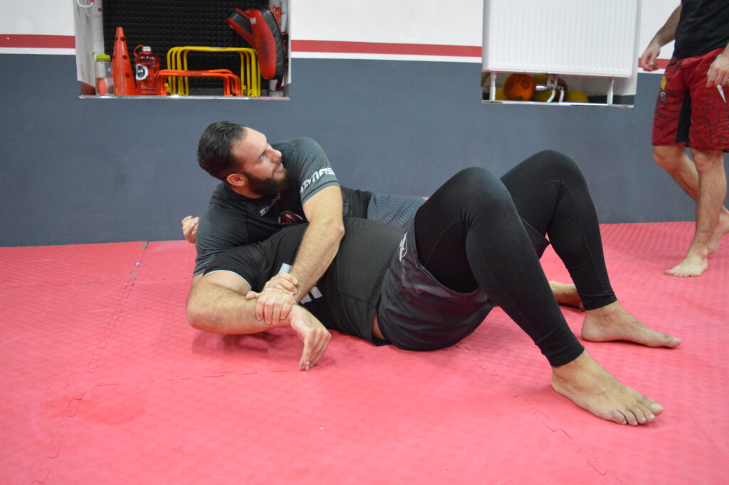 Bodenkampf im No-Gi Training in Wien Rudolfsheim-Fuenfhaus