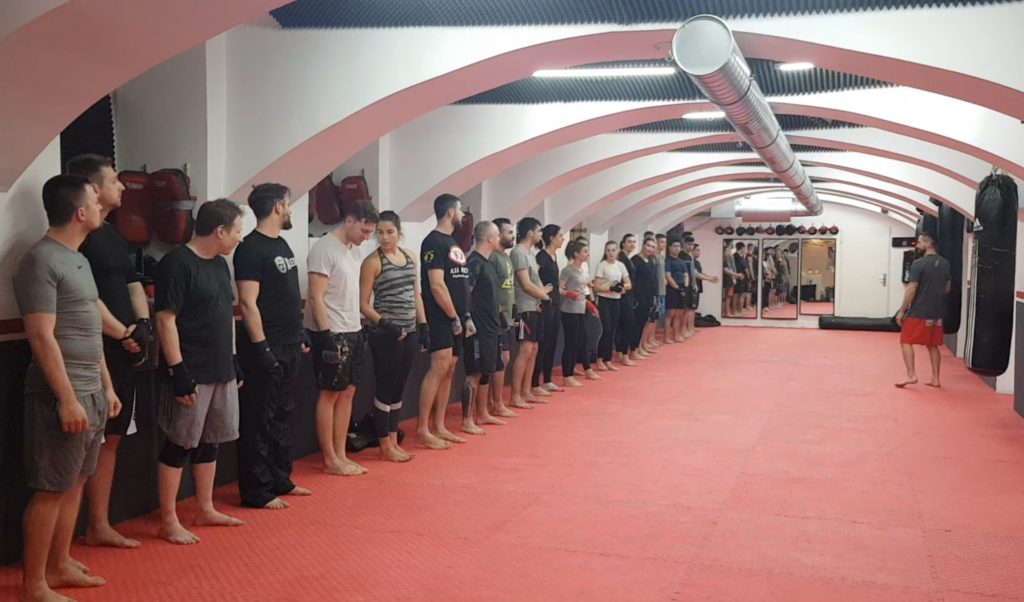 Thaibox-Gruppe im Nippon Fight & Fitness Club